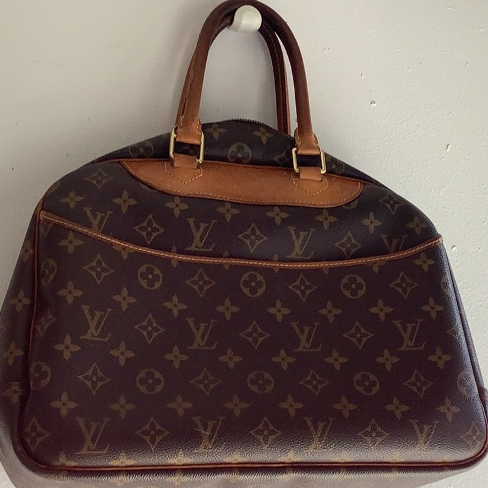 Louis Vuitton 2009 MONOGRAM CANVAS DEAUVILLE
